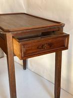 Tafel - Vurenhout - Tafel met laden