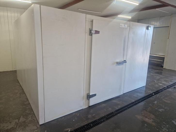 Koelcel 317 x 267 x 188 cm, Zakelijke goederen, Horeca | Keukenapparatuur, Koelen en Vriezen