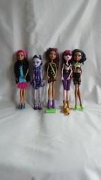 Mattel - Pop Lot 5 - Rebecca Steam, Twyla, Clawdeen Wolf,