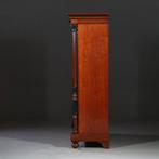 Muziekkast ca 1875 2-deuren met rijk inlegwerk op een zwa, Ophalen of Verzenden