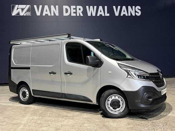 Renault Trafic 2.0 dCi 120pk L1H1 Euro6 Airco | Camera | Imp, Auto's, Bestelauto's, Dealer onderhouden, Lease, Zwart, Handgeschakeld
