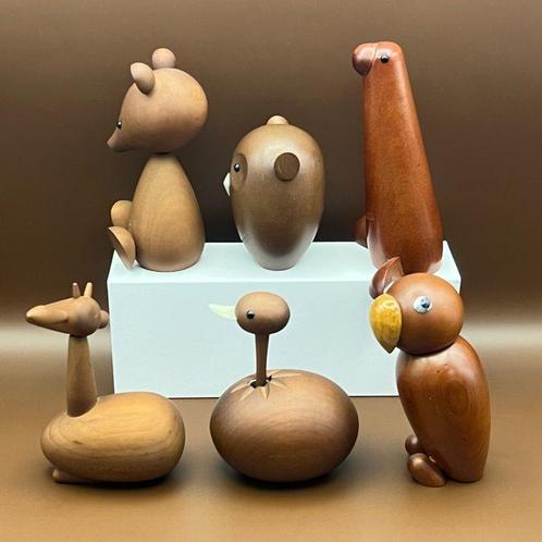 Senshukai  - Speelgoed meubels Six Vintage wooden animals, Antiek en Kunst, Kunst | Designobjecten