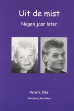 Uit de mist 9789080547643 R.M. Diks, Verzenden, Zo goed als nieuw, R.M. Diks