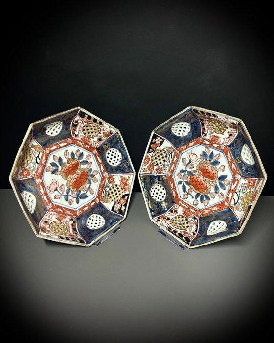 GEEN MINIMUMPRIJS, ZELDZAM PAAR JAPANSE IMARI-RETICULATED, Antiek en Kunst, Antiek | Overige Antiek