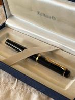 Pelikan - M150 black F nib - Vulpen, Verzamelen, Pennenverzamelingen, Nieuw