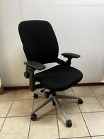 Steelcase Leap V2 Bureaustoel - Alu Frame - Zwarte Stof, Huis en Inrichting, Bureaustoelen, Verzenden, Zo goed als nieuw, Zwart