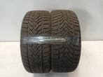 Bandenset 2 stuks Winter 215/40 R18 Uniroyal 2021 7.6MM /, 18 inch, Gebruikt, 215 mm, Winterbanden