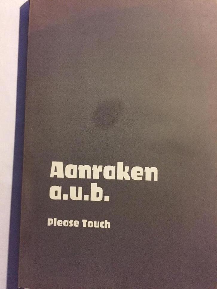 Aanraken a.u.b. / Kunstgeschenk / 1 9789079917747, Boeken, Kunst en Cultuur | Beeldend, Gelezen, Verzenden
