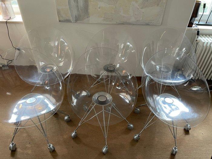 Kartell - Philippe Starck - Stoel (6) - Staal, Polycarbonaat, Antiek en Kunst, Antiek | Meubels | Stoelen en Banken