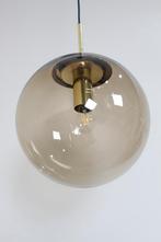 Vintage rookglas hanglamp, bollamp Glashutte Limburg, Zo goed als nieuw, Glas, Mid century