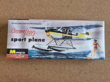 Monogram 0026M0100 Cessna 180 Sport Plane 1:41 beschikbaar voor biedingen