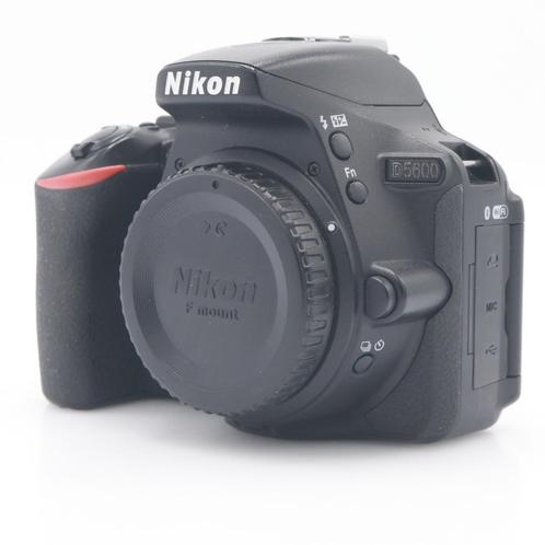 Digitale fotocamera | Nikon D5600 body | Tweedehands, Audio, Tv en Foto, Fotocamera's Digitaal, Gebruikt, Nikon, Verzenden