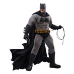 Batman: The Dark Knight Returns Action Figure 1/6 Batman 32, Ophalen of Verzenden, Nieuw