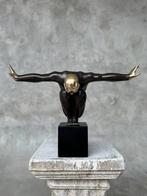 sculptuur, NO RESERVE PRICE - Bronze Statue of an Olympic, Antiek en Kunst