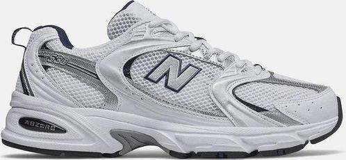 New Balance MR530 Unisex Sneakers - Wit - Maat 44 (Mode), Kleding | Heren, Schoenen, Wit, Nieuw, Verzenden