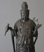Bronzen beeld van Kannon Bosatsu - Gepatineerd brons -, Antiek en Kunst