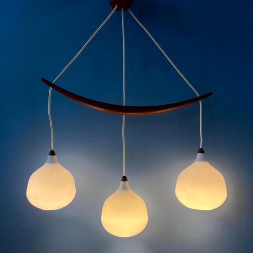 Teak Wood Opaline Glass Chandelier 512 by Uno & Östen Kristi, Huis en Inrichting, Lampen | Hanglampen, Nieuw, Ophalen of Verzenden