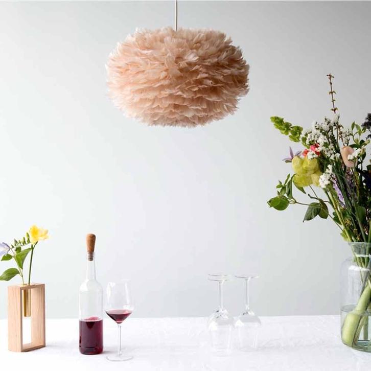 Umage EOS licht bruine verenlamp | Medium Ø45 cm | Koordset, Huis en Inrichting, Lampen | Hanglampen, Nieuw, Overige materialen