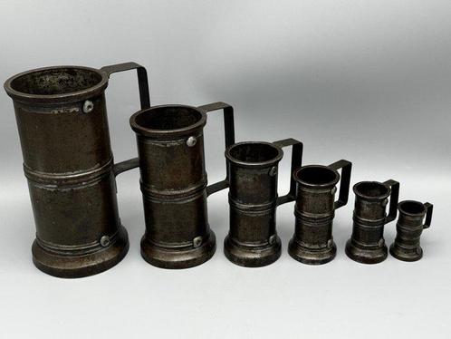 complete set antieke inhoudsmaten vochtmaten geijkt -, Antiek en Kunst, Curiosa en Brocante