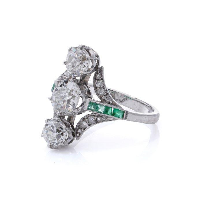 Ring Art Deco ring met 3 diamanten en smaragden, circa 1920, Sieraden, Tassen en Uiterlijk, Ringen
