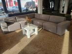 Montel Hoekbank gestoffeerd, Huis en Inrichting, Banken | Bankstellen, Ophalen of Verzenden, Zo goed als nieuw, Hoekbank, Stof