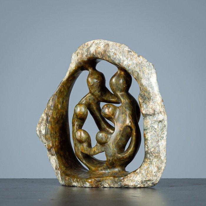 Beeld, Familiebeeld van zes personen - 130 mm - Serpetine, Antiek en Kunst, Kunst | Designobjecten
