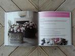 Stijlvol bloemschikken met zijden bloemen marita boek, Huis en Inrichting, Ophalen of Verzenden, Nieuw