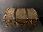 Prachtige decoratieve kist / houten koffer / schatkist -