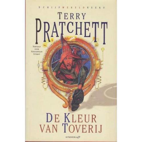 De kleur van toverij / Schijfwereld / 1 9789022533857, Boeken, Fantasy, Gelezen, Verzenden