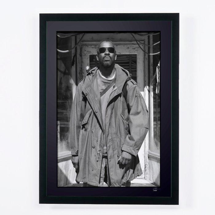 The Book of Eli 2010 - Denzel Washington - Fine Art, Verzamelen, Film en Tv