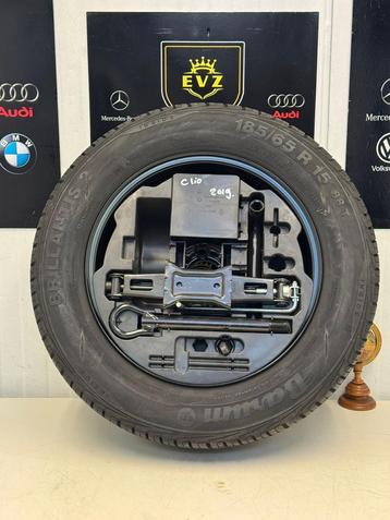 Renault Clio Estate reservewiel met krikset 185/65R15 beschikbaar voor biedingen