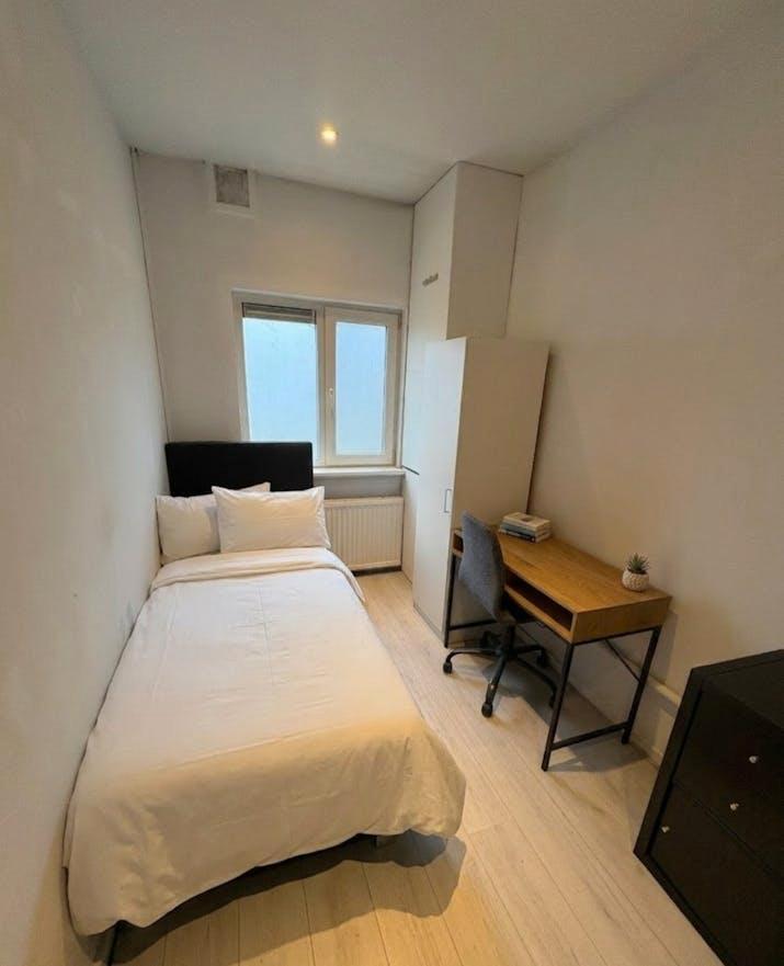 Kamer te huur in Rotterdam - 8 m² - 2 kamer(s) - 2 kamers, Huizen en Kamers, Kamers te huur, Rotterdam