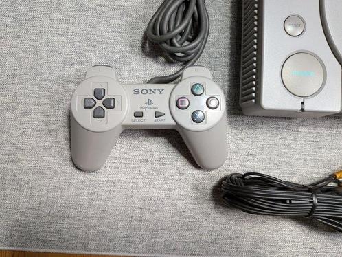 Sony - Playstation 1 (PS1) - SCPH-5500 Japanese NTSC Console, Spelcomputers en Games, Spelcomputers | Overige Accessoires