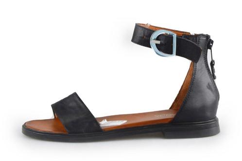 Omoda sandalen 2024