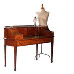 Groot Carlton House desk in mahonie Mid Victorian ca1870 vr