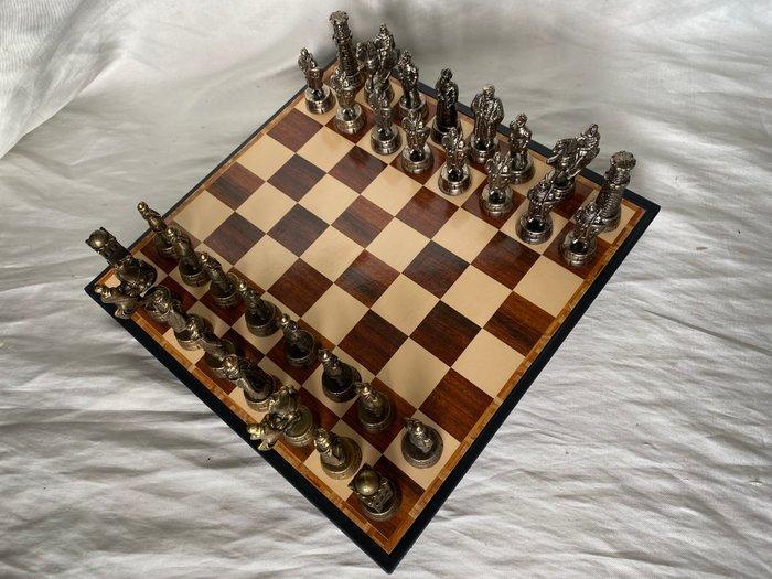 Schaakspel - De kruistochten met de Templarenkrijgers,, Antiek en Kunst, Curiosa en Brocante