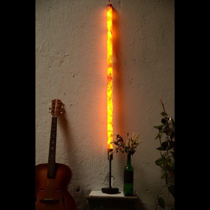 Veneerlamps - Tadeusz Piesiak - Staande lamp - Serene Slim, Antiek en Kunst, Antiek | Lampen