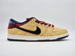 Nike SB Dunk Low | City Of Cinema | 49,5, Kleding | Heren, Schoenen, Overige kleuren, Nike, Nieuw, Ophalen of Verzenden