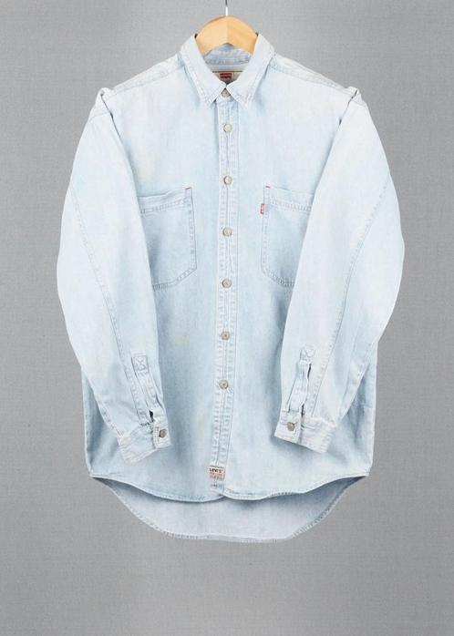Levis Light Blue vintage denim shirt in size M for Unisex, Kleding | Heren, T-shirts, Ophalen of Verzenden