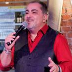 Spaanse Zanger of Zanger/Gitarist, Dj