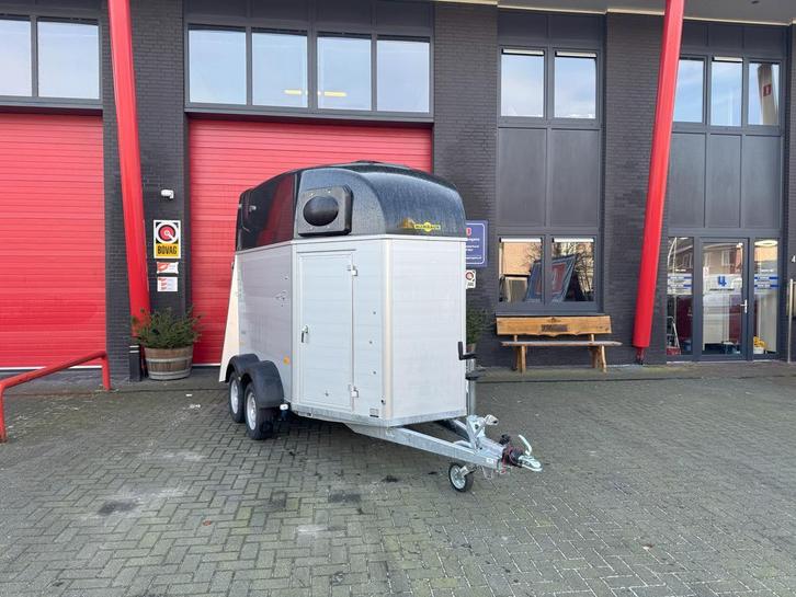 Humbaur Equitos Alu Plus 2 paards Paardentrailer, Dieren en Toebehoren, Paarden en Pony's | Trailers en Aanhangwagens, 2-paards trailer