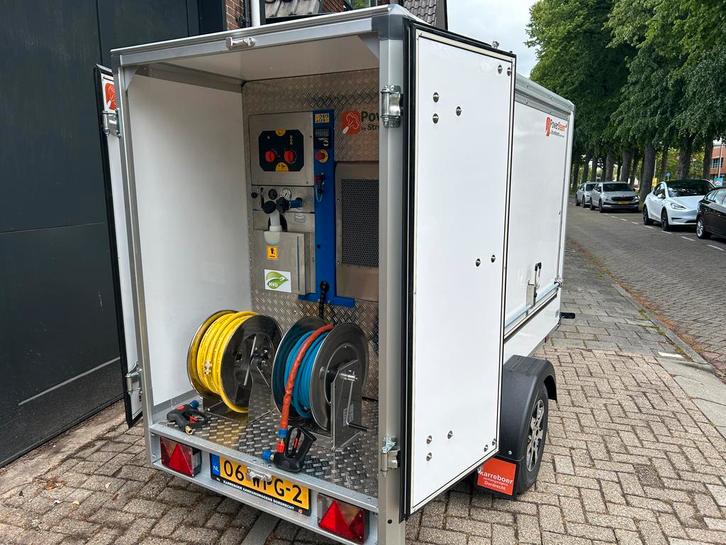 Te huur hogedruktrailer PS-12 (150°C) en met schuim-systeem, Doe-het-zelf en Verbouw, Reinigingsmachines, Nieuw, Ophalen