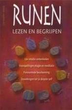 Runen lezen en begrijpen 9789043811071 Eason Cassandra, Boeken, Verzenden, Gelezen, Eason Cassandra