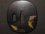 Katana - Shakudo - Shakudo Hiiragi Tsuba : C5-98 - Japan -, Antiek en Kunst