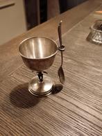 Eierdopje - Zilver - Met een theelepel
