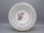 KPM - Kom - Reticulated fruit bowl - Porselein - Met, Antiek en Kunst
