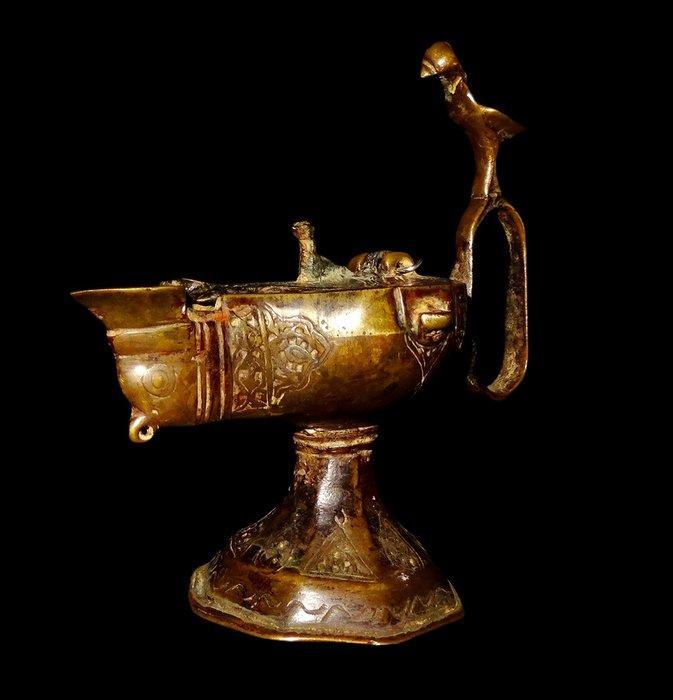 Islamitisch Seljuqische olielamp met vogel en Kufische, Antiek en Kunst, Antiek | Overige Antiek