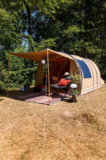 Tunneltent 2800 Beige/Blauw (2022) beschikbaar voor biedingen