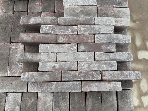 Oude gebakken waalformaten Rood-Paars (op pallets), Tuin en Terras, Tegels en Klinkers, Ophalen of Verzenden