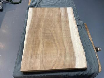 Boomstambladen SUAR van meubelmaker van 35 tot 600 euro beschikbaar voor biedingen